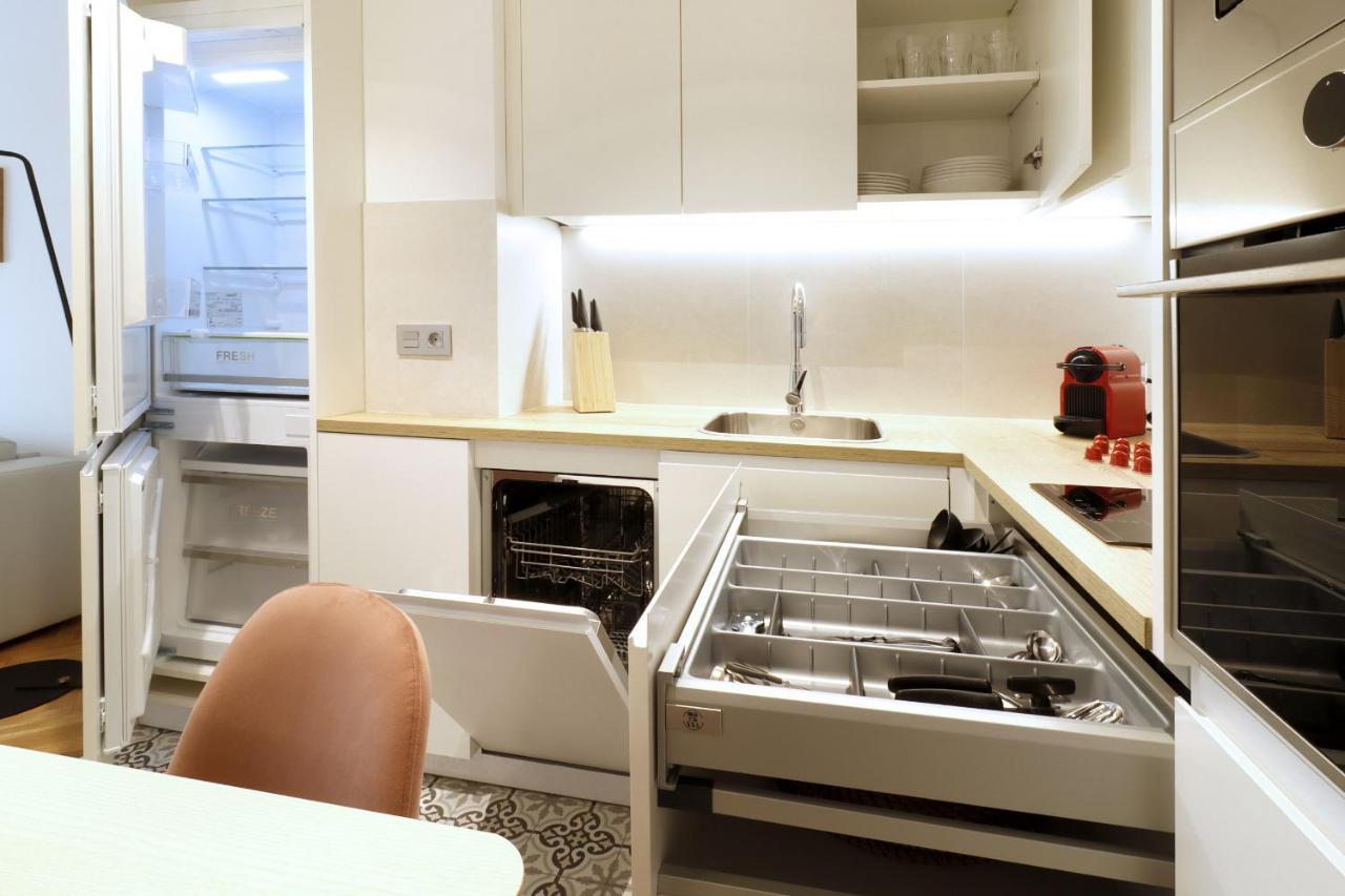 Royal Madrid Apartment Exterior photo