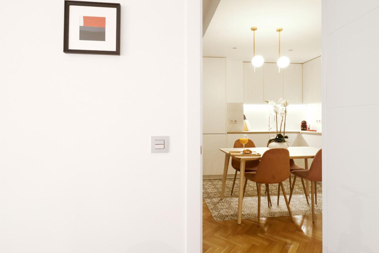 Royal Madrid Apartment Exterior photo