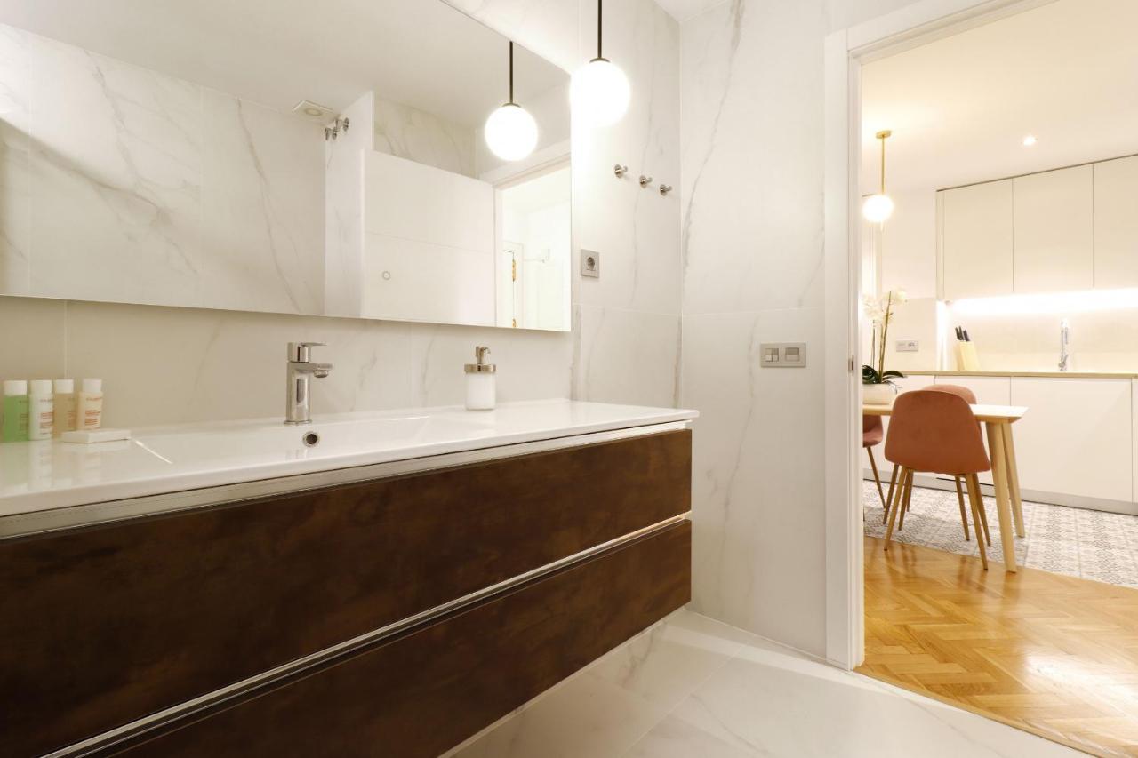 Royal Madrid Apartment Exterior photo